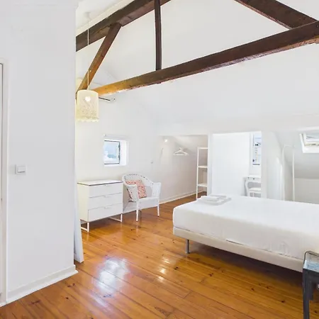 Apartment Bright 2br Alfama W/ Ac | By Airnest Lisbon