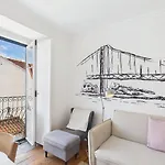 Bright 2br Alfama W/ Ac | By Airnest * Lisbona