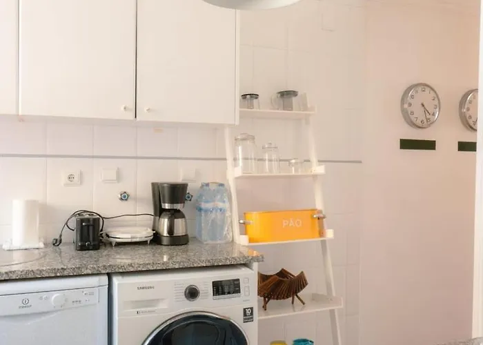 Bright 2br Alfama W/ Ac | By Airnest