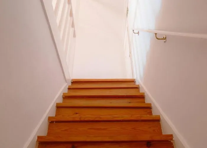 شقة Bright 2br Alfama W/ Ac | By Airnest *