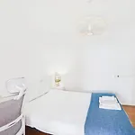 Bright 2br Alfama W/ Ac | By Airnest * Lisboa