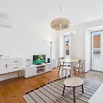 Lejlighed Bright 2br Alfama W/ Ac | By Airnest